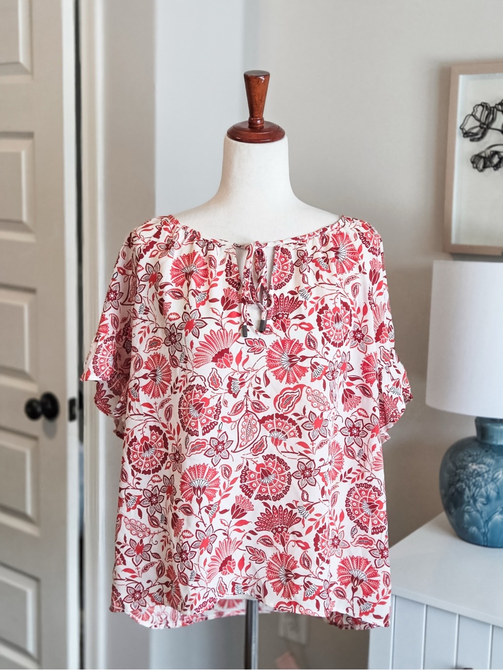 Women's Red Floral Top